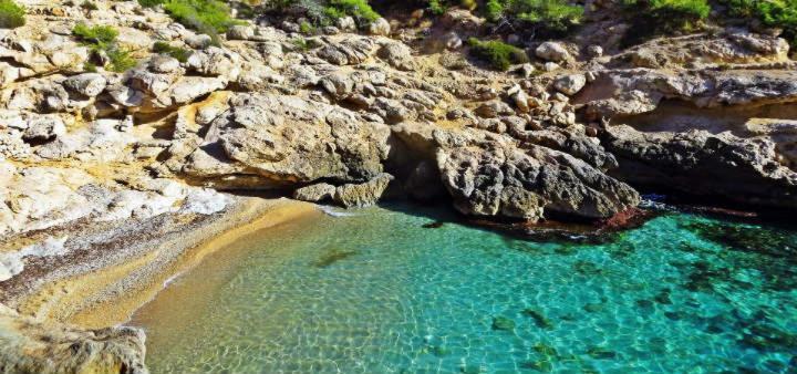 فيياخويوسا Apartamento Veremar, Zona Tranquila, Con Piscina, Jardines, Soleado Y Cerca De La Playa De La Cala, Para Disfrutar El Mediterraneo المظهر الخارجي الصورة