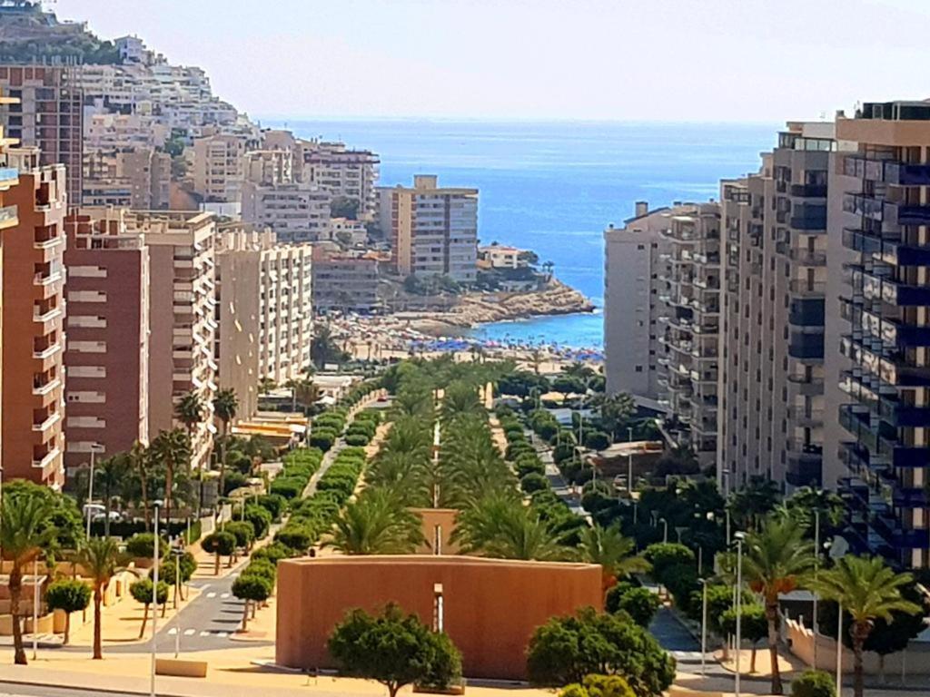 فيياخويوسا Apartamento Veremar, Zona Tranquila, Con Piscina, Jardines, Soleado Y Cerca De La Playa De La Cala, Para Disfrutar El Mediterraneo المظهر الخارجي الصورة