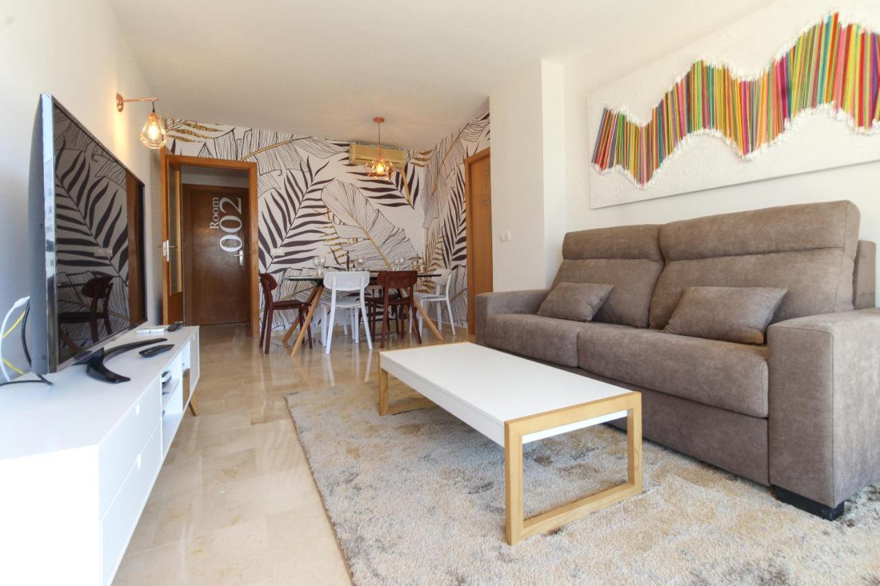 فيياخويوسا Apartamento Veremar, Zona Tranquila, Con Piscina, Jardines, Soleado Y Cerca De La Playa De La Cala, Para Disfrutar El Mediterraneo المظهر الخارجي الصورة