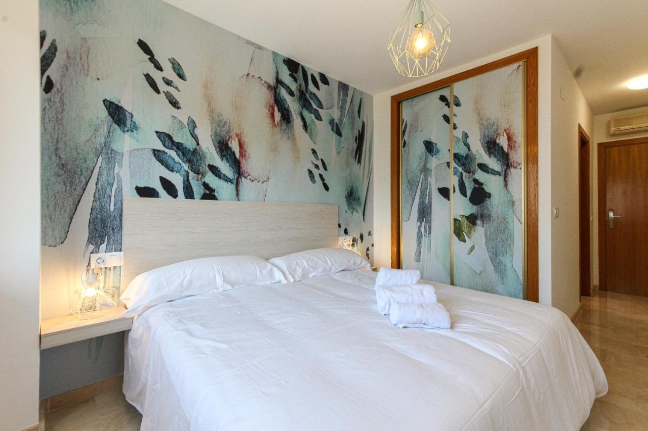 فيياخويوسا Apartamento Veremar, Zona Tranquila, Con Piscina, Jardines, Soleado Y Cerca De La Playa De La Cala, Para Disfrutar El Mediterraneo المظهر الخارجي الصورة